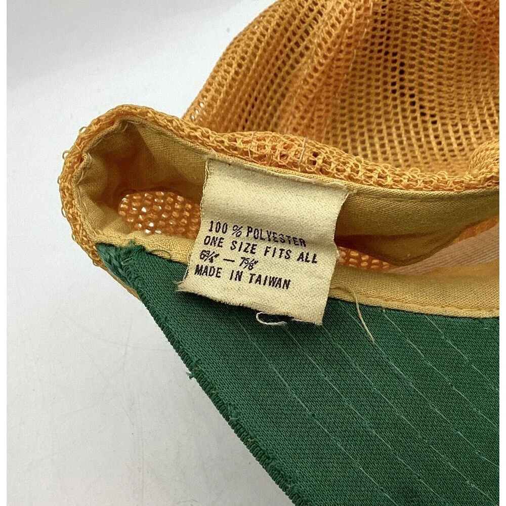 Vintage Notre Dam Fighting Irish SnapBack Trucker Hat